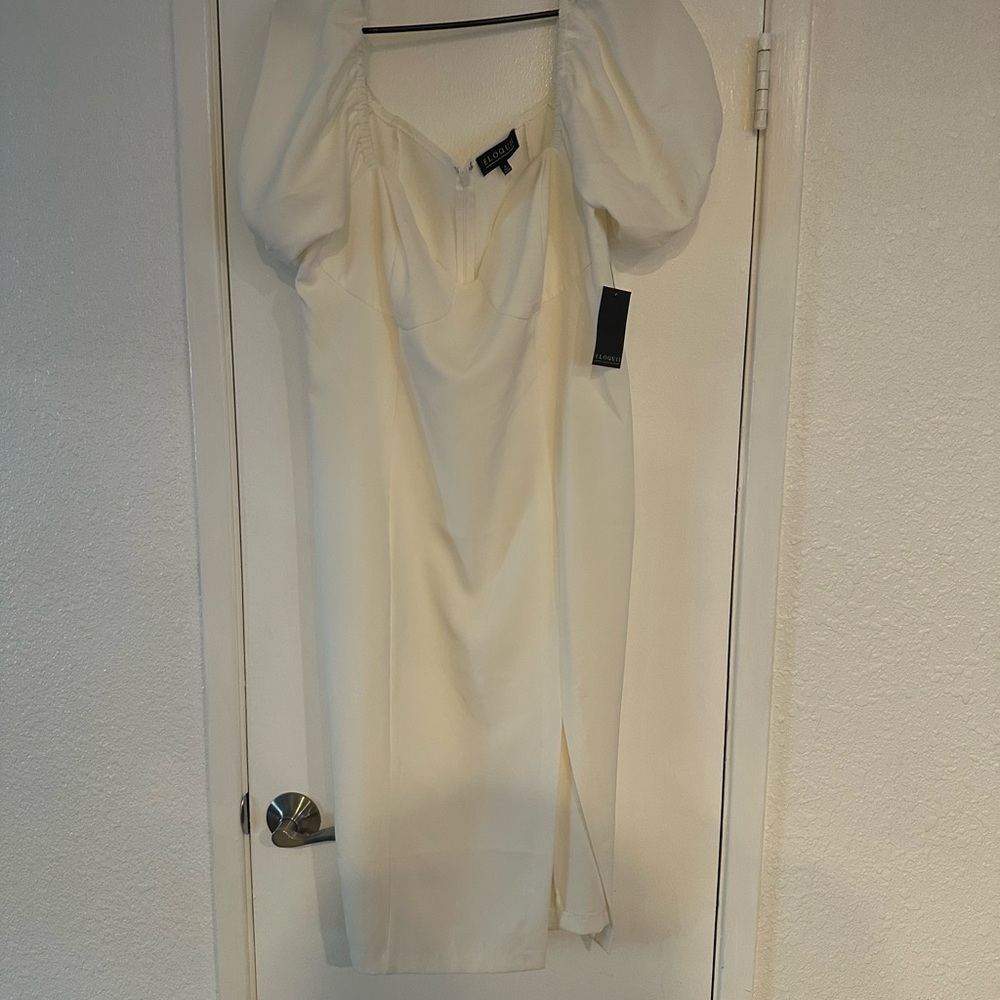 ELOOUI PLUS SIZE-  Cream Dress